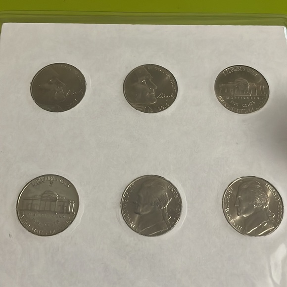 100 Years of American Nickels - Picture 7 of 8